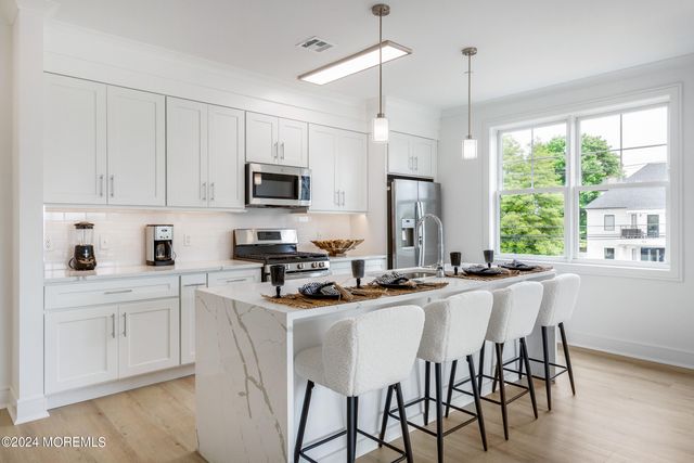 298 Westwood Avenue 305, Long Branch, NJ 07740