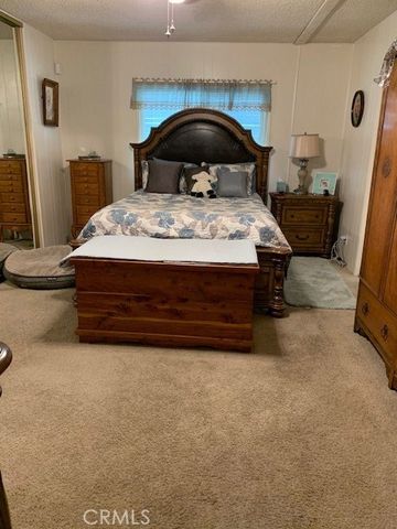 4401 Camelot Place, Bakersfield, CA 93301