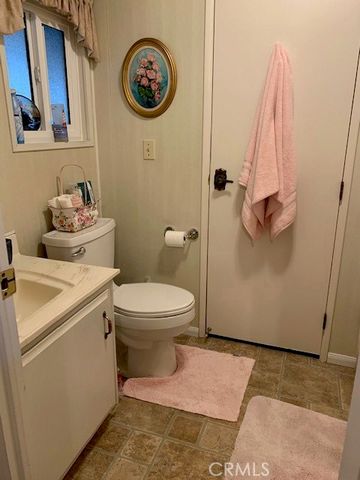 4401 Camelot Place, Bakersfield, CA 93301