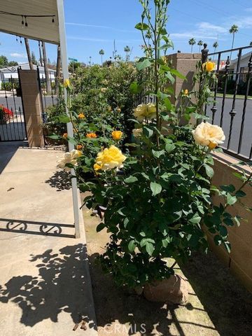 4401 Camelot Place, Bakersfield, CA 93301