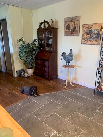 4401 Camelot Place, Bakersfield, CA 93301