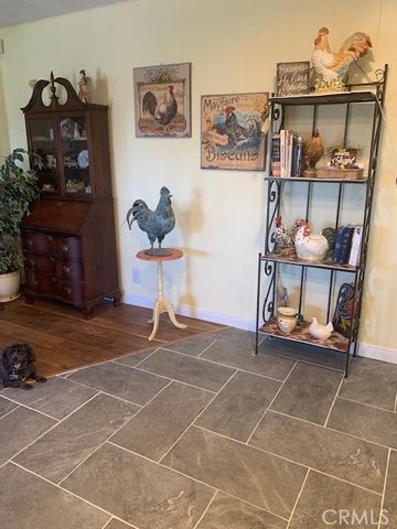 4401 Camelot Place, Bakersfield, CA 93301