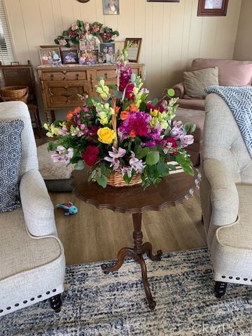 4401 Camelot Place, Bakersfield, CA 93301