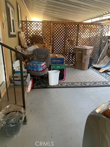 4401 Camelot Place, Bakersfield, CA 93301