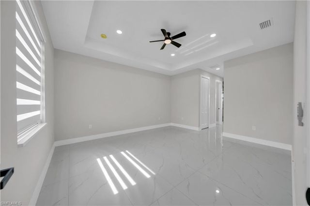 3318 29th ST SW, Lehigh Acres, FL 33976