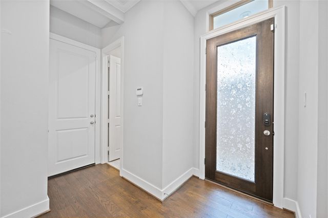 1324 W Pierce St, Houston, TX 77019