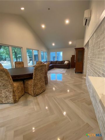 11501 Salado Springs Circle, Salado, TX 76571