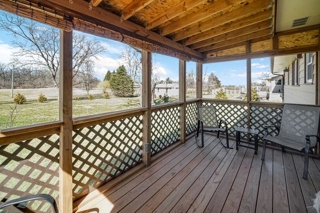 3709 Hawthorne Street, Harvard, IL 60033