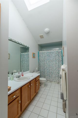3 Aron Court, Spring Valley, NY 10977