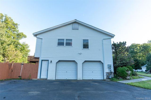 3 Aron Court, Spring Valley, NY 10977