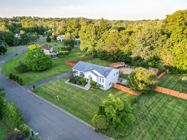3 Aron Court, Spring Valley, NY 10977