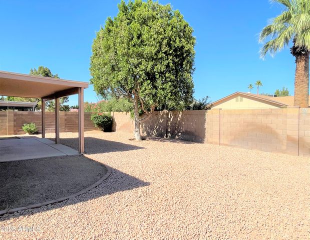 16001 N 50th Avenue, Glendale, AZ 85306