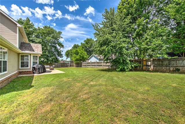 118 Birch Street, Centerton, AR 72719