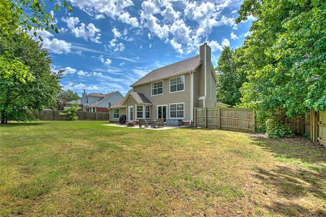 118 Birch Street, Centerton, AR 72719