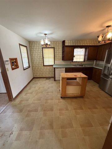 103980 S 3400 Road, Meeker, OK 74855