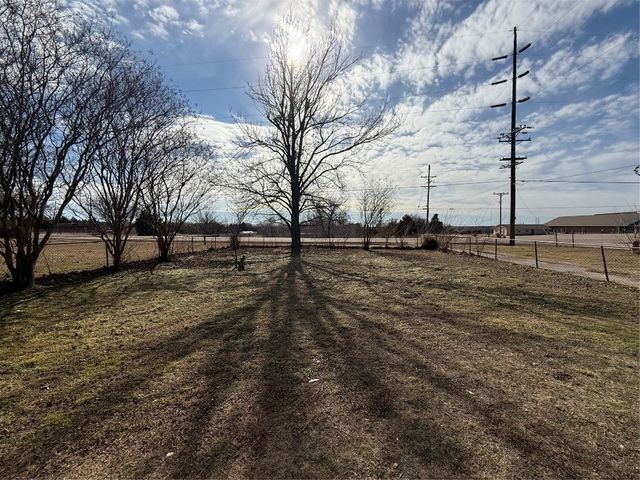 103980 S 3400 Road, Meeker, OK 74855
