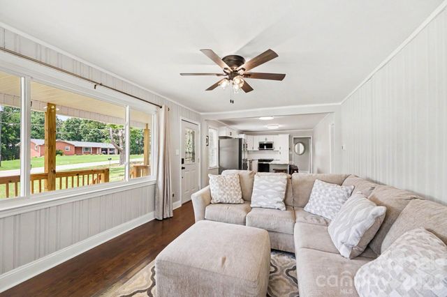 2724 Union Cross Church Road, Yadkinville, NC 27055