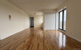 145-18 34th Avenue 6E, Flushing, NY 11354