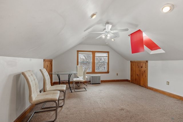 48 Saratoga St, Lynn, MA 01902