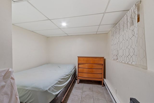 48 Saratoga St, Lynn, MA 01902