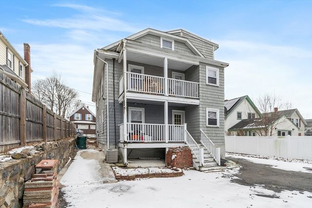 48 Saratoga St, Lynn, MA 01902