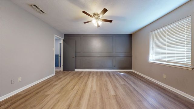 3322 Meadowlark Lane, Denton, TX 76209