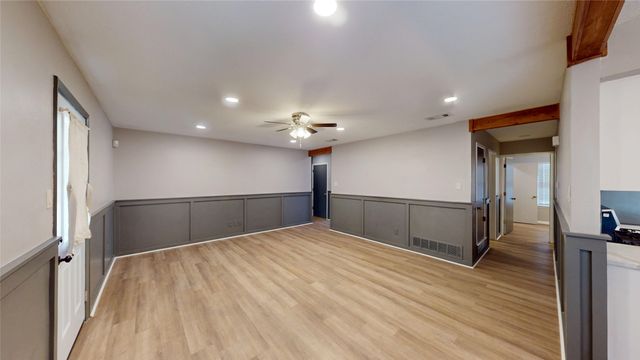 3322 Meadowlark Lane, Denton, TX 76209