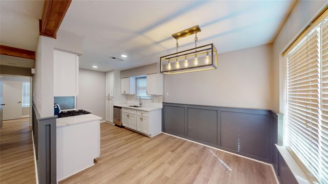 3322 Meadowlark Lane, Denton, TX 76209