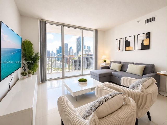 1750 N Bayshore Drive 3010, Miami, FL 33132
