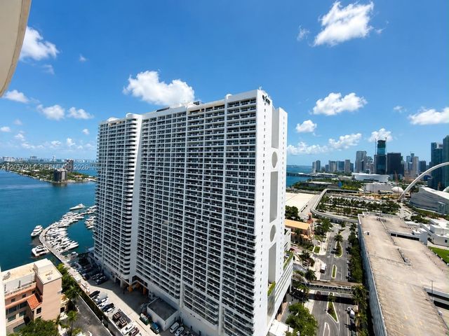 1750 N Bayshore Drive 3010, Miami, FL 33132