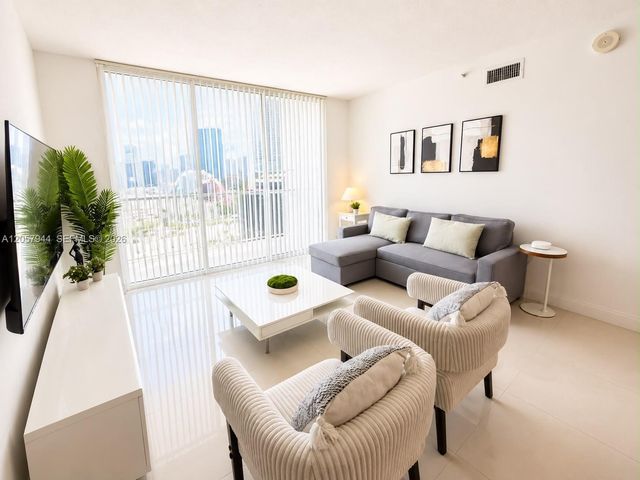 1750 N Bayshore Drive 3010, Miami, FL 33132