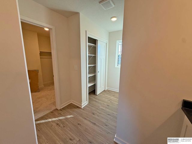 19814 Cinnamon Street, Omaha, NE 68135