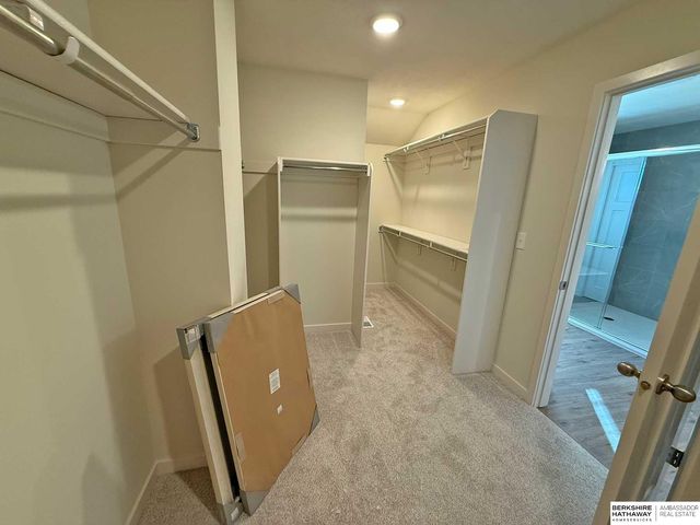 19814 Cinnamon Street, Omaha, NE 68135