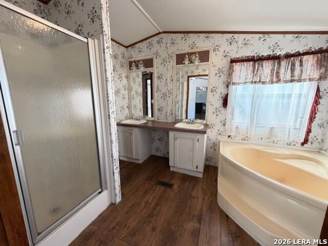 181 Oak Valley, La Vernia, TX 78121