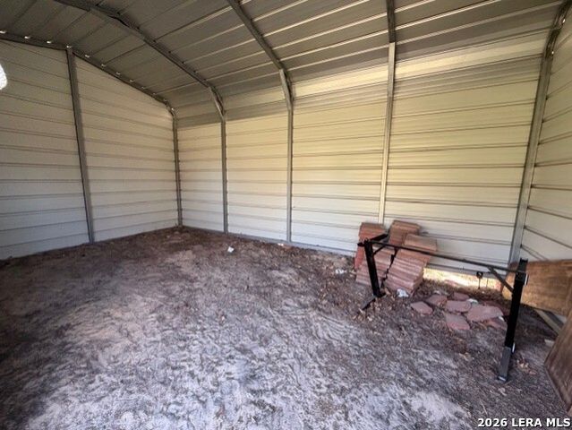 181 Oak Valley, La Vernia, TX 78121