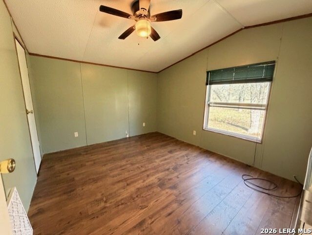 181 Oak Valley, La Vernia, TX 78121