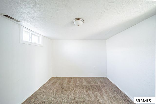 3455 Ross Avenue, Ammon, ID 83206