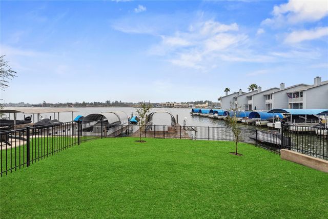 15145 Marina Drive, Conroe, TX 77356