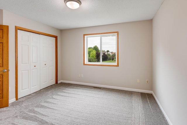 25736 18th Street W, Zimmerman, MN 55398