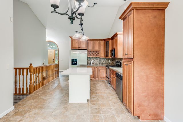25736 18th Street W, Zimmerman, MN 55398