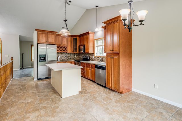 25736 18th Street W, Zimmerman, MN 55398