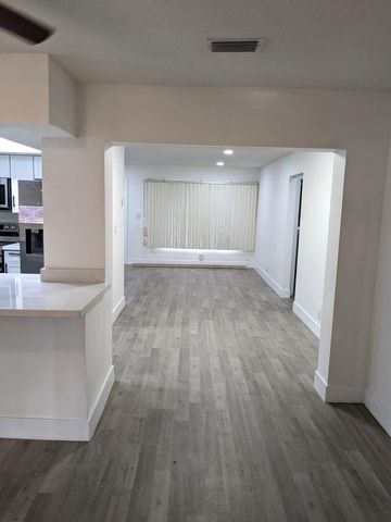 4906 NW 53rd Court, Tamarac, FL 33319