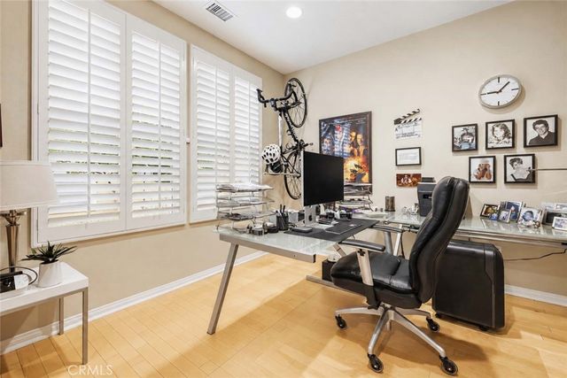 25441 Eagle Lane 140, Valencia, CA 91381