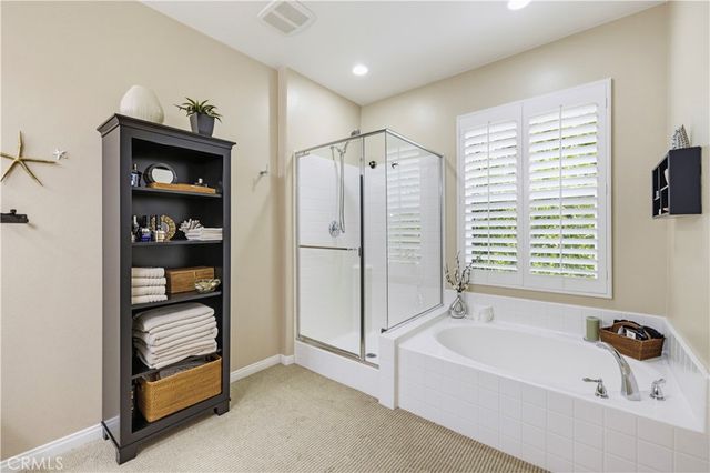 25441 Eagle Lane 140, Valencia, CA 91381