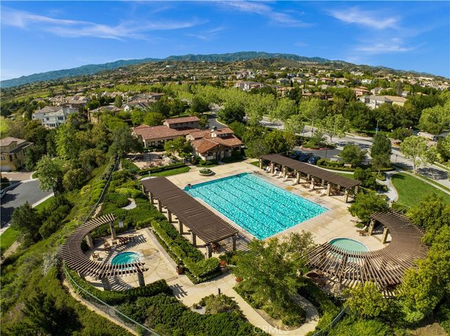 25441 Eagle Lane 140, Valencia, CA 91381
