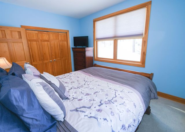 114 Mountain View Drive, Ludlow, VT 05149