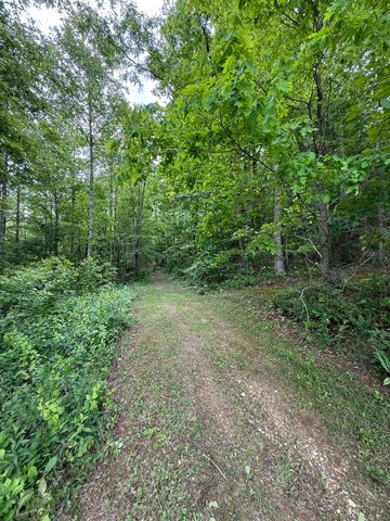 1729 Calico Road, Berea, KY 40403