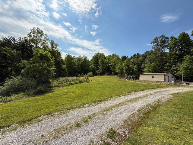 1729 Calico Road, Berea, KY 40403