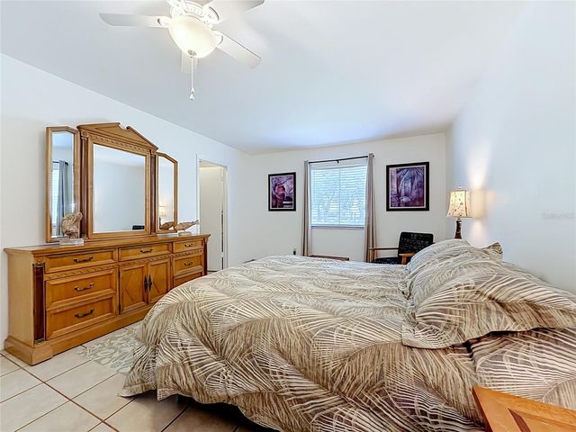 538 MIDWAY DRIVE A, Ocala, FL 34472