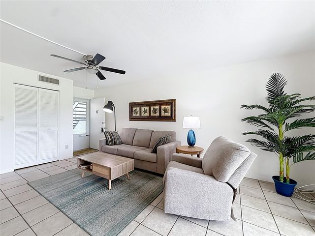 538 MIDWAY DRIVE A, Ocala, FL 34472